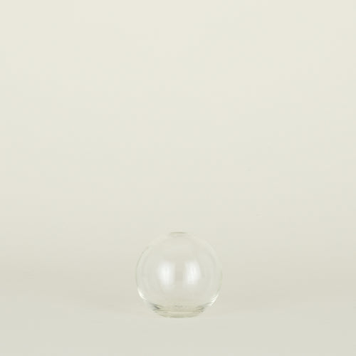Small aurora sphere vase in clear